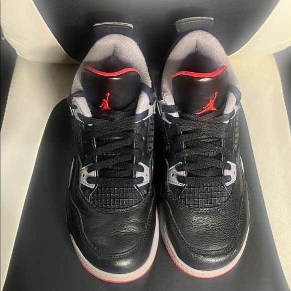 Air Jordan 4 Retro Black and Red Sneakers Pre School Size 3Y - Picture 3 of 17